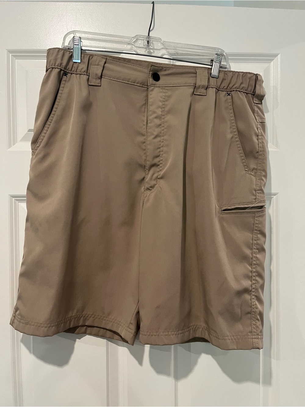 Wrangler Men's Tan Hybrid Shorts